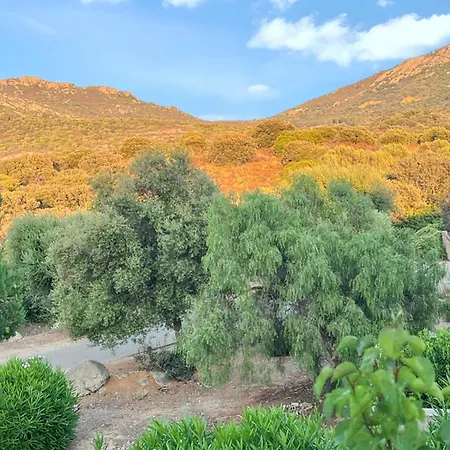 Maison Vue A Avec Terrasse Et Jardin Clos 펜션 루미오