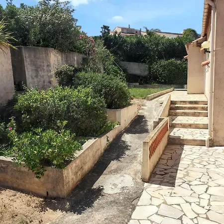 Maison Vue A Avec Terrasse Et Jardin Clos