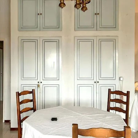 Maison Vue A Avec Terrasse Et Jardin Clos 펜션 루미오