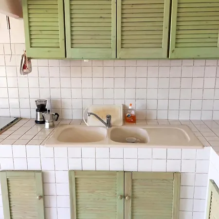Maison Vue A Avec Terrasse Et Jardin Clos * Lumio (Corsica)