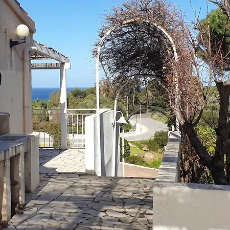 Prázdninový dům Maison Vue A Avec Terrasse Et Jardin Clos *