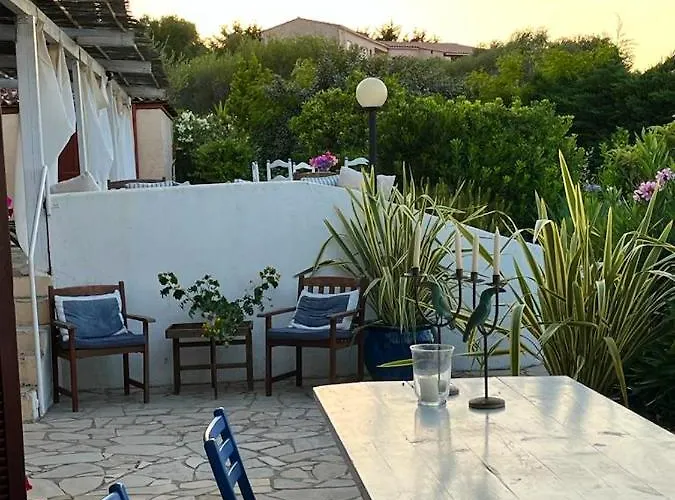 Holiday home Maison Vue A Avec Terrasse Et Jardin Clos *