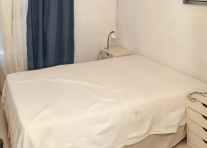 Maison Vue A Avec Terrasse Et Jardin Clos *