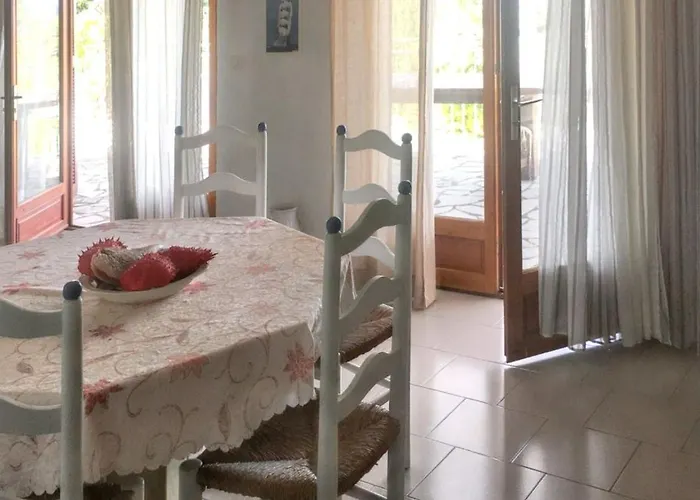 Holiday home Maison Vue A Avec Terrasse Et Jardin Clos *