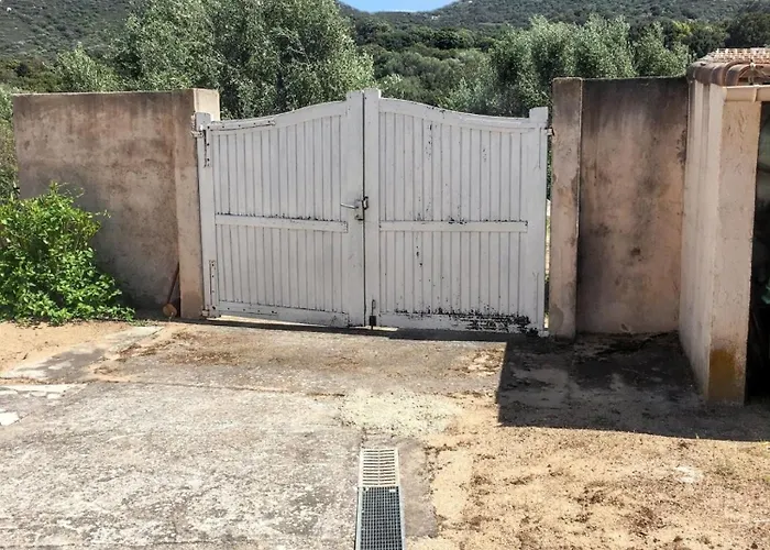Maison Vue A Avec Terrasse Et Jardin Clos Lumio (Corsica)