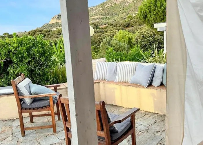 Vakantiehuis Maison Vue A Avec Terrasse Et Jardin Clos *